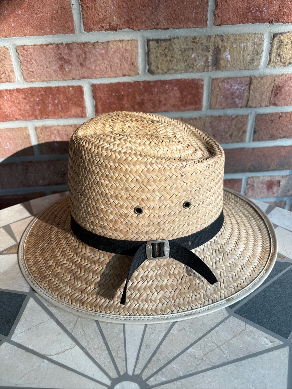 Men's Straw Rancher Hat with Black Band